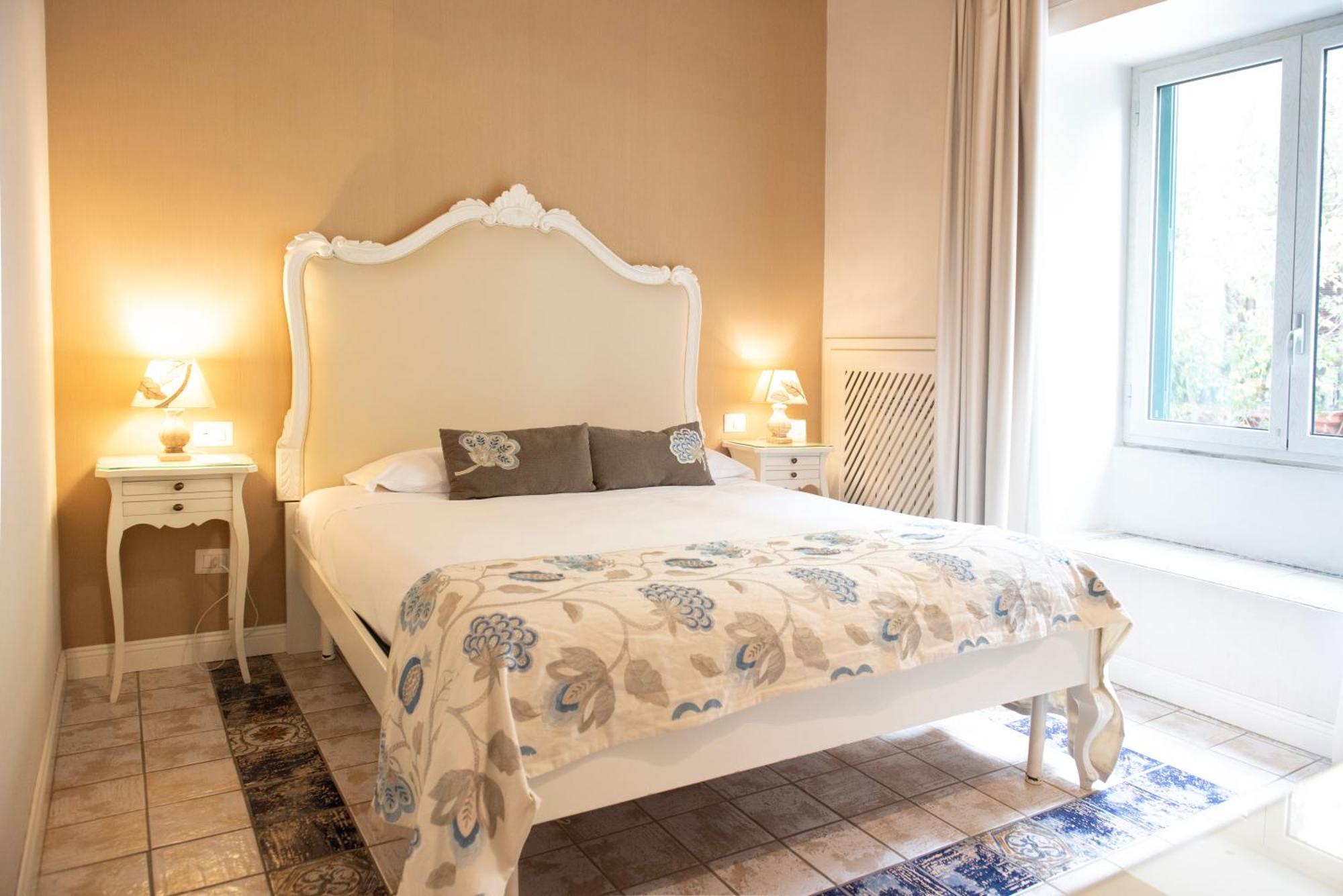Certosa Suite Неаполь Экстерьер фото